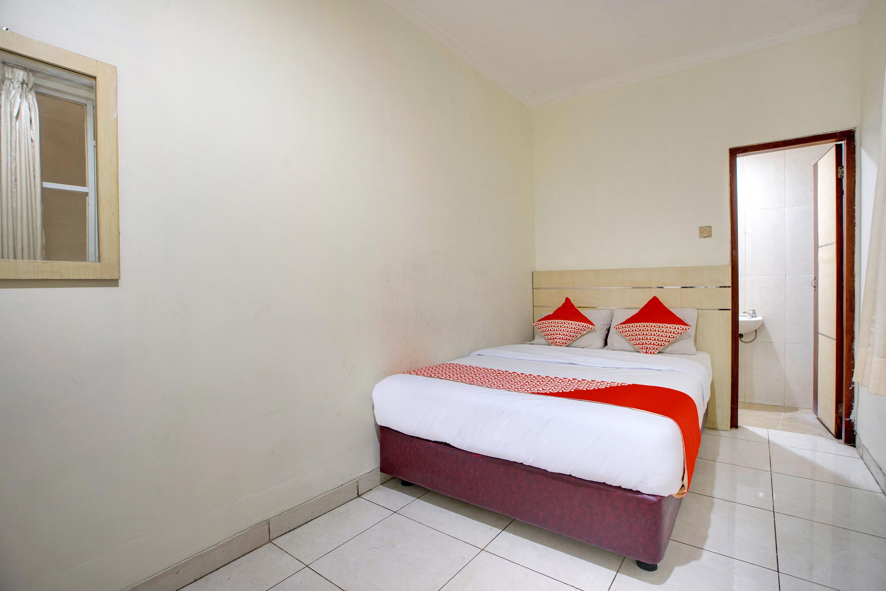 Reddoorz @ Hotel Arimbi Dewi Sartika Baru Bandung Extérieur photo