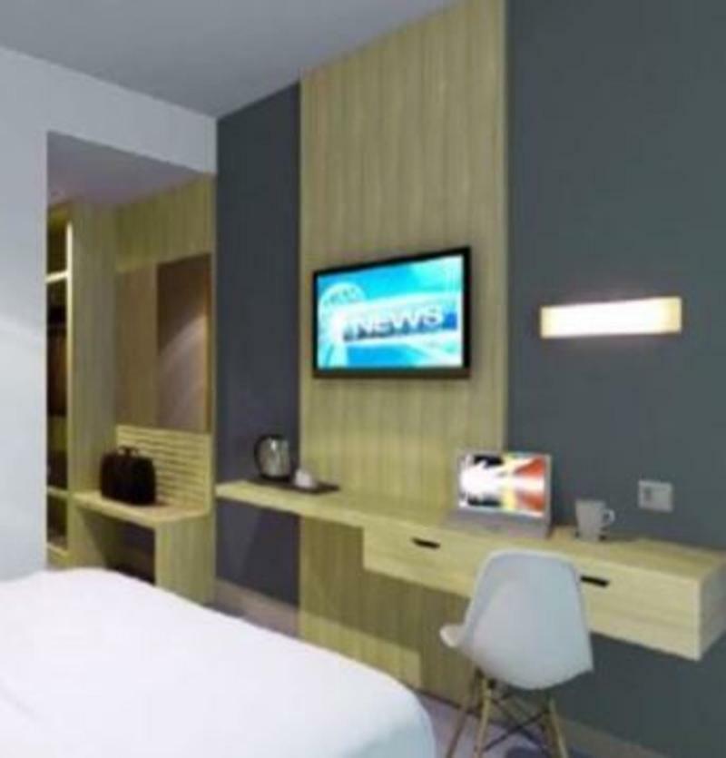 Reddoorz @ Hotel Arimbi Dewi Sartika Baru Bandung Extérieur photo